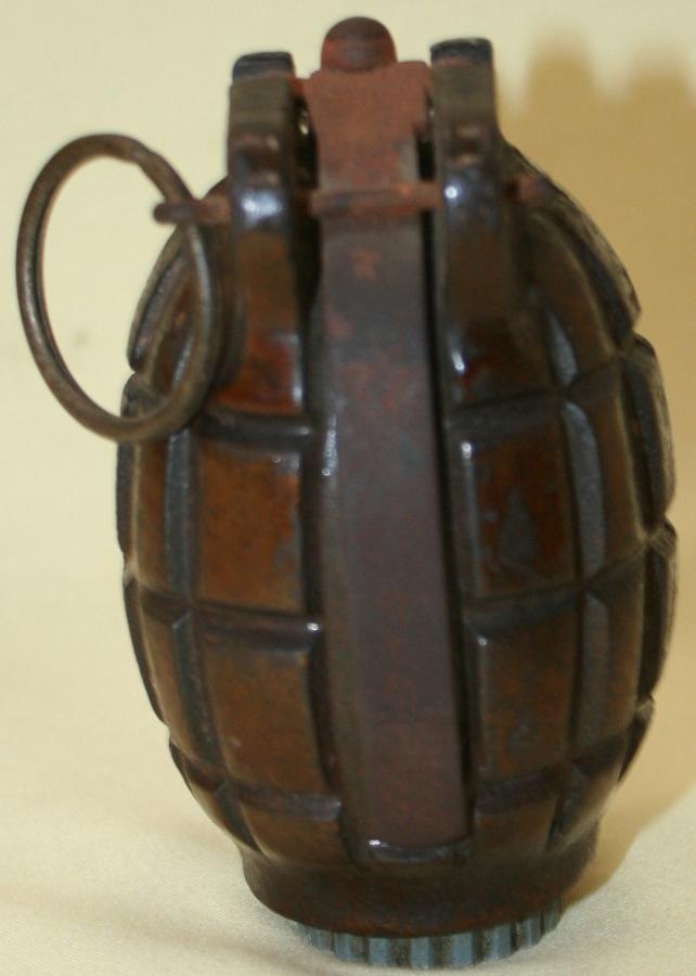 A 1940 DATED NO 36 MILLS BOMB
