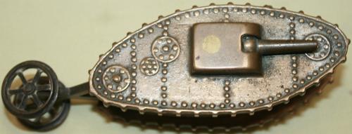 A WWI MODEL OF A BRITISH MKI TANK