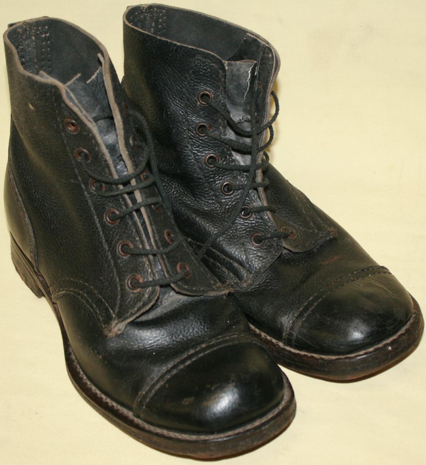 A PAIR OF SIZE 8 M 1944 DATED HOBNAIL BOOTS