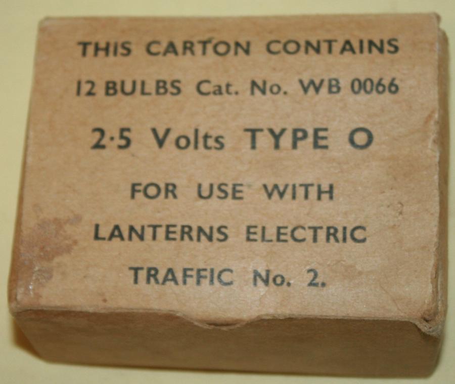 A WWII PERIOD BOX OF 12 LIGHT BULBS TORCH SIZE