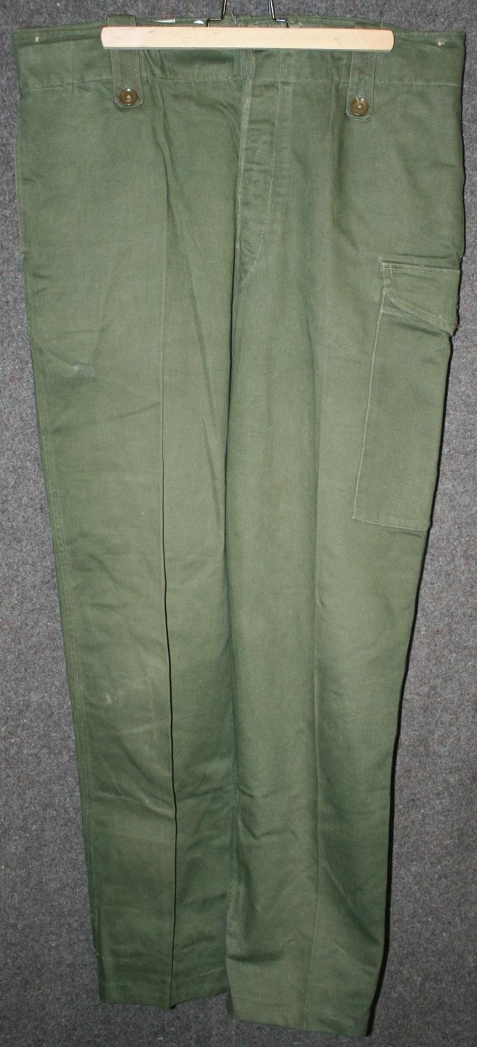 A PAIR OF THE LATE 50'S EARLY 60'S GREEN OVERALLS WORKING
