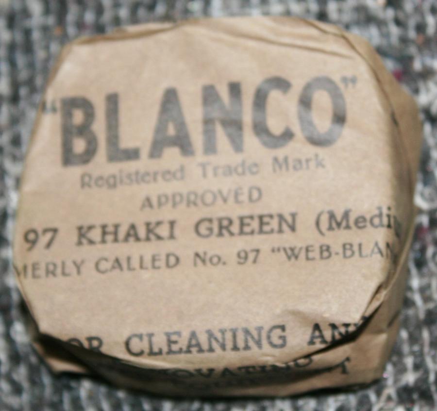 A BLOCK OF EARLY WWII BLANCO 97 KHAKI GREEN