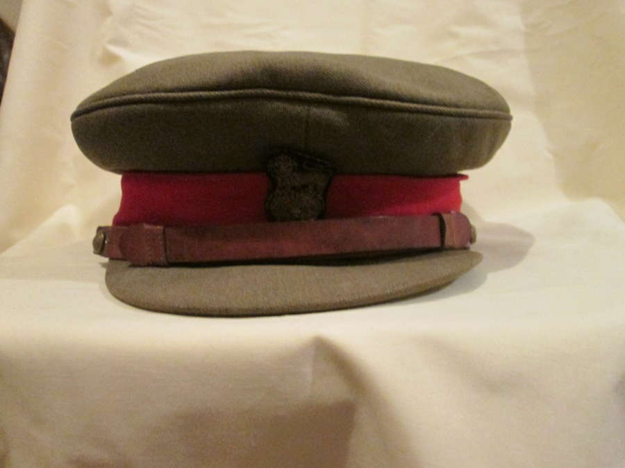 A 1936-40 PERIOD BRIGADIERS SERVICE DRESS ( INDIAN MADE ) CAP