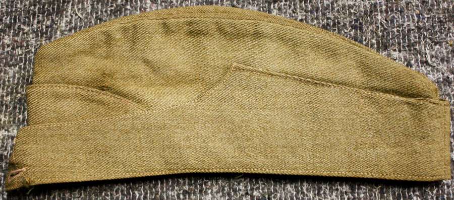 A WWII OTHER RANKS SIDE CAP GOOD USED EXAMPLE
