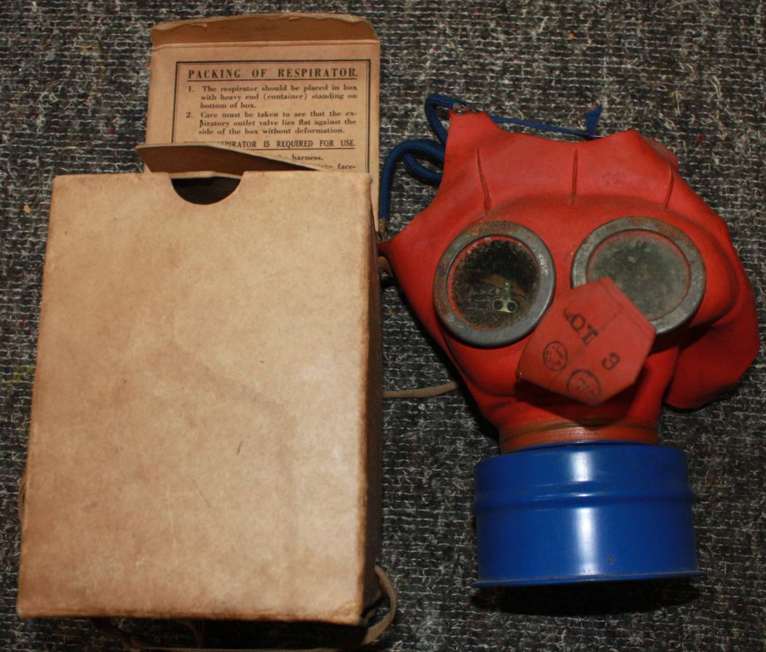 A GOOD WWII BRITISH CIVILIAN ISSUE CHILD'S MICKEY MOUSE MASK