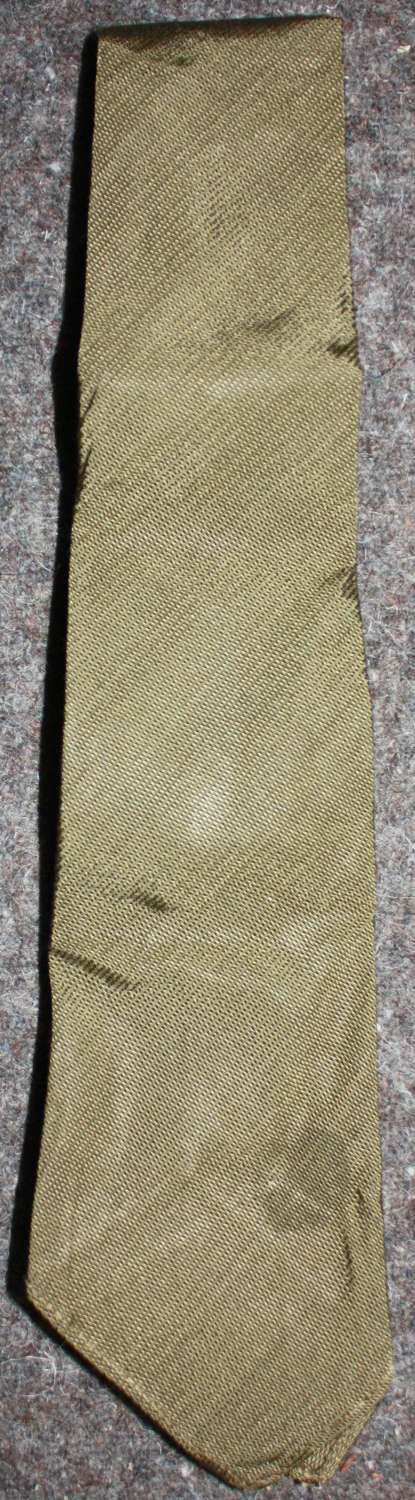A WWII ARMY / ATS 1945 DATED TIE