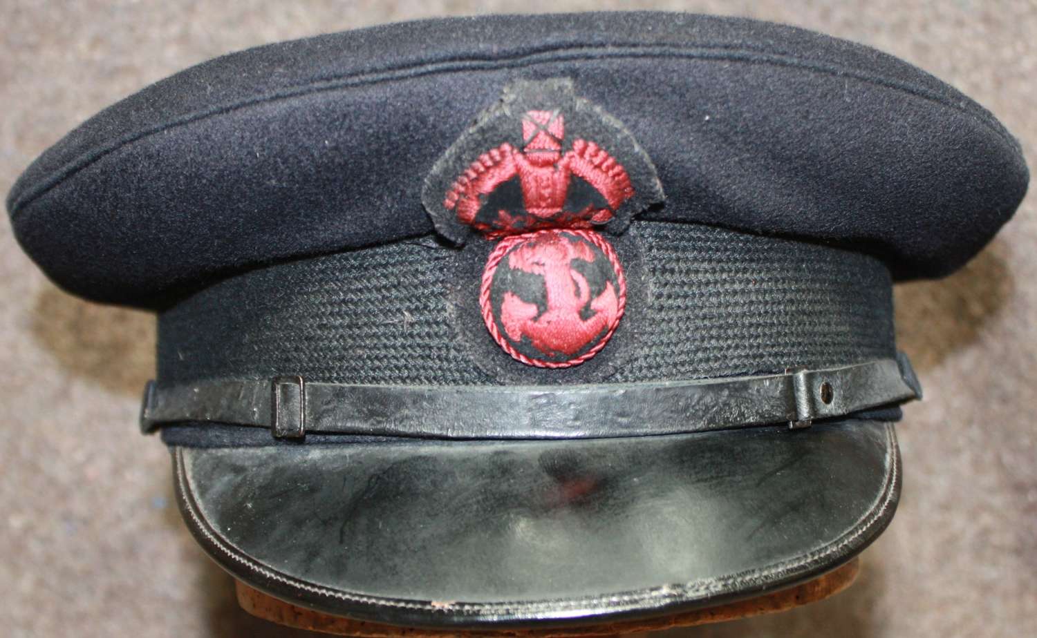 A WWII PERIOD NAVY PETTY OFFICERS PEAKED CAP