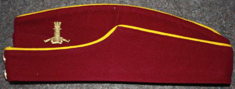 A GOOD RARE 11TH HUSSARS OTHER RANKS SIDE CAP