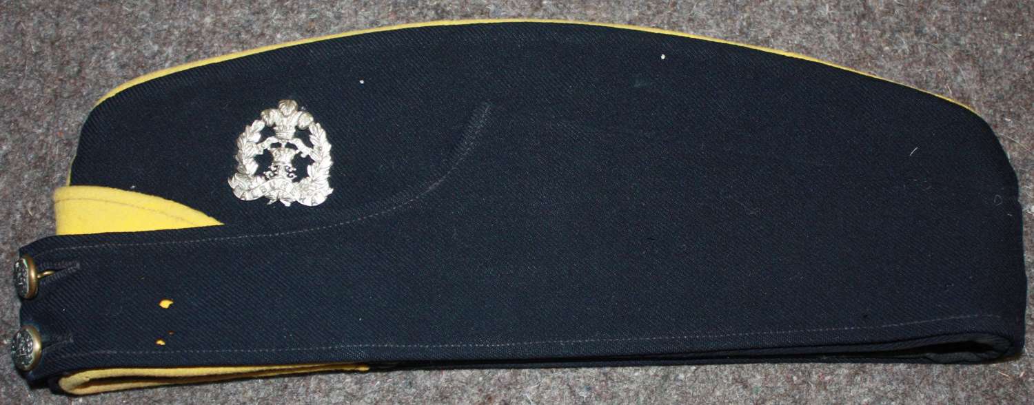 A OFFICERS MIDDLESEX REGT SIDE CAP