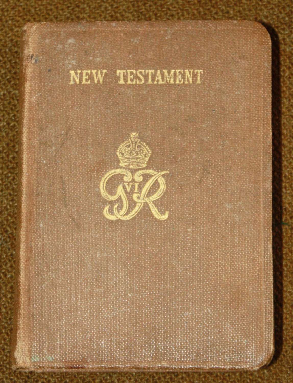 A WWII NAMED ARMY NEW TESTAMENT RASC CHAP