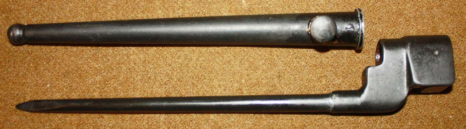 A VERY GOOD WWII NO4 MKII BAYONET VERY CLEAN AND TIDY EXAMPLE