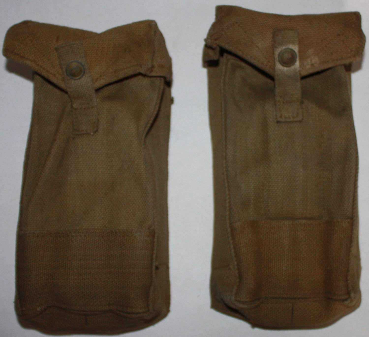 A GOOD USED MATCHING PAIR OF MKIII 37 PATTERN WEBBING AMMO POUCHES