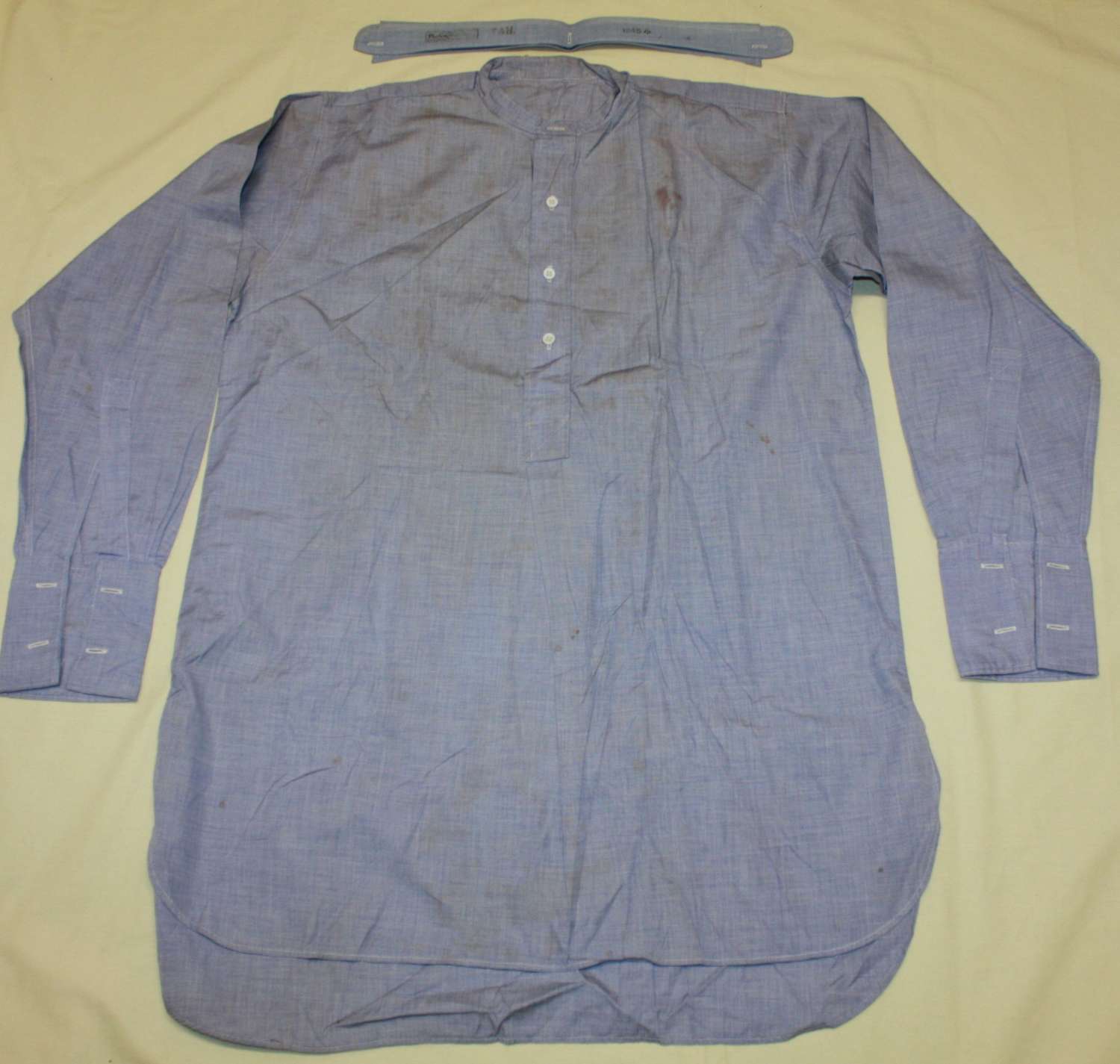 A 1945 DATED RAF OTHER RANKS COLLARLESS SHIRT
