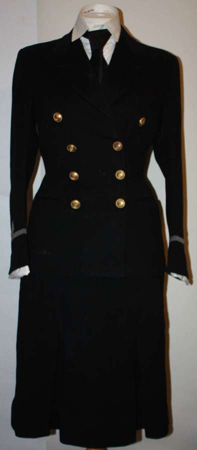 A VERY NICE WWII 1944 DATED WOMAN ROYAL NAVY UNIFORM WRNS