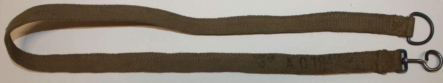 A GOOD 1ST PATTERN STEN SLING 1942 DATED EXAMPLE