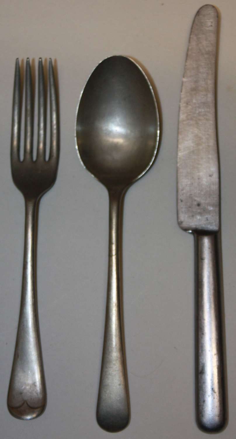 A WWII 1939 DATED BRITISH ARMY KNIFE WITH A LATER SPOON AND FORK