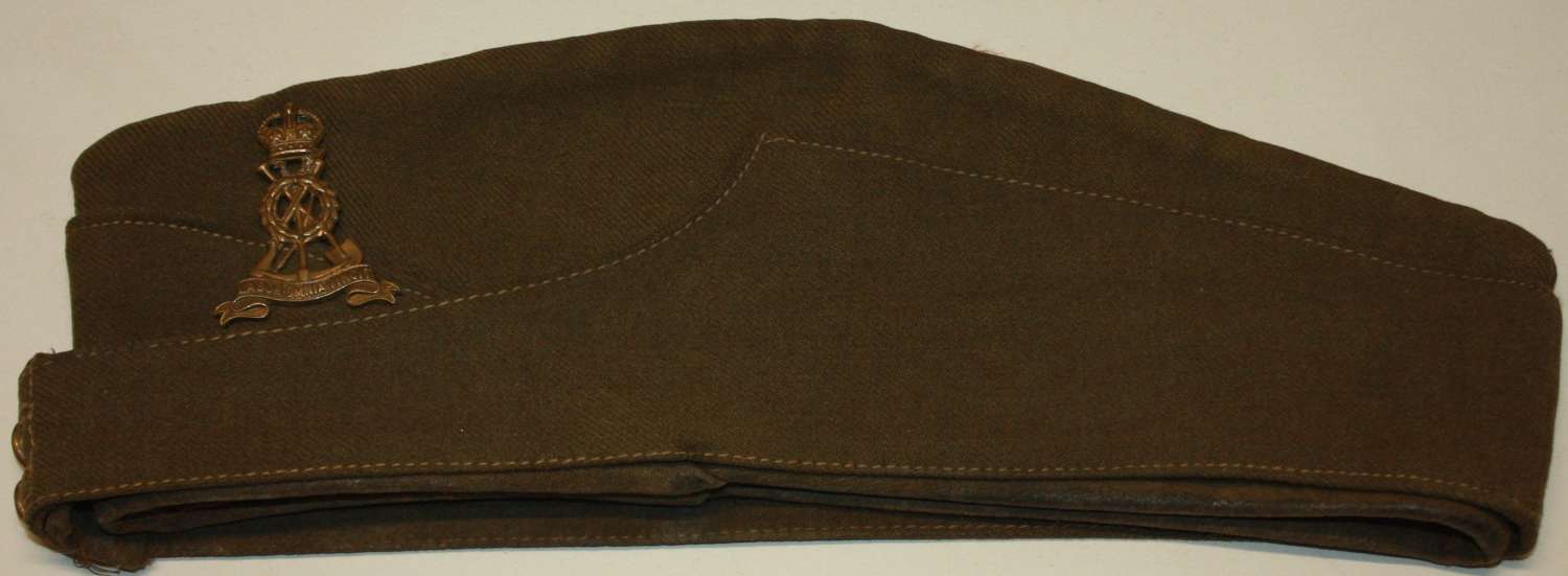 A GOOD WWII PIONEER CORPS SIDE CAP