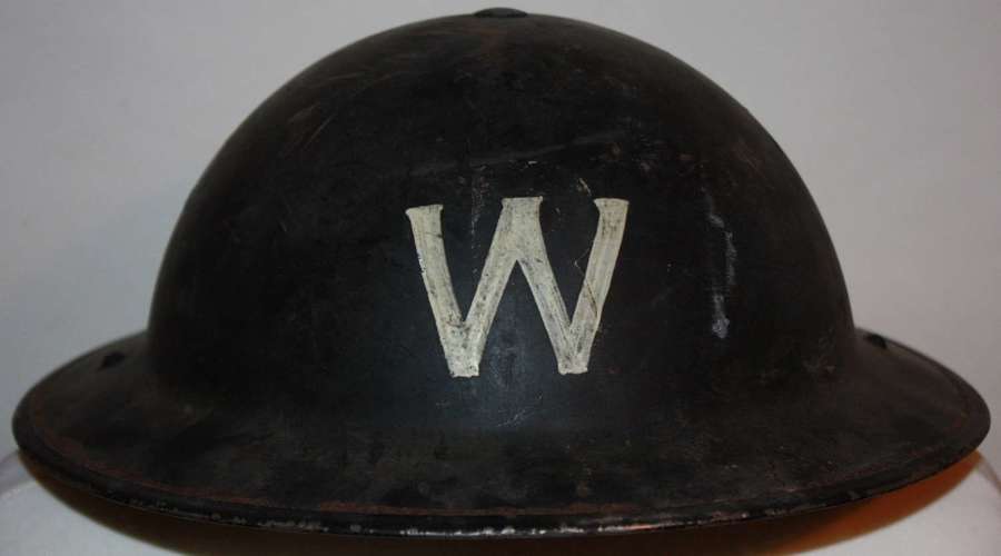A VERY GOOD WWII WARDENS HELMET WHICH WAS A RESCUE PARTY HELMET
