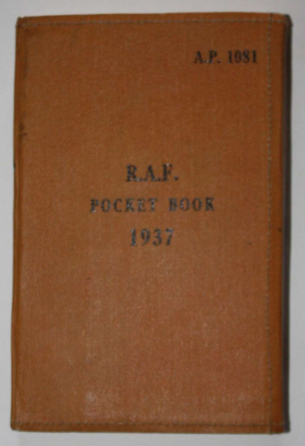 A 1937 RAF POCKET BOOT 1939 REPRINT  EDITION