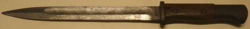 A 1918 DATED GERMAN K 98 BAYONET IN RESONABLE CONDITION