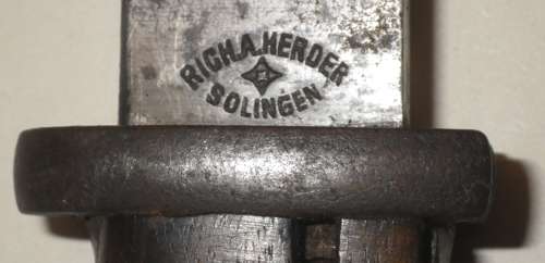 A 1918 DATED GERMAN K 98 BAYONET IN RESONABLE CONDITION